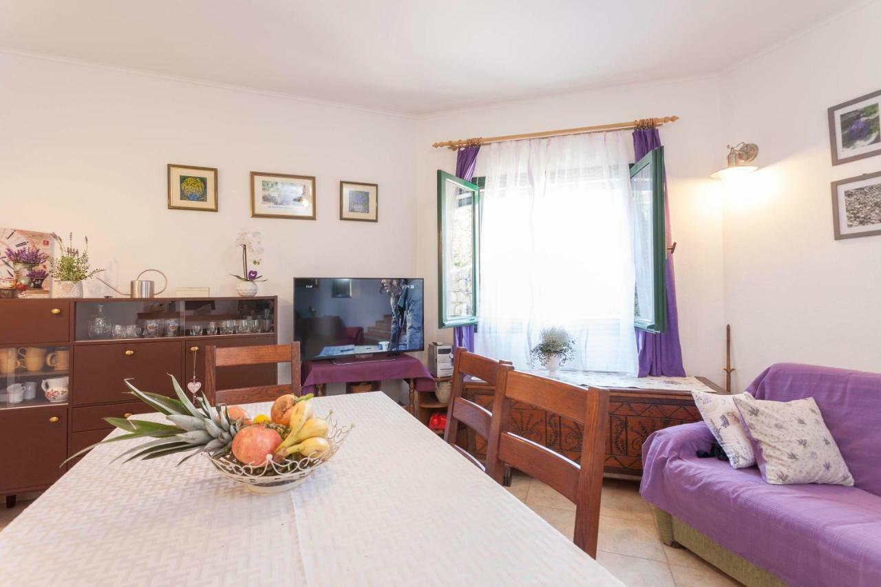 Holiday Home Lavanda Grubisic Tučepi Εξωτερικό φωτογραφία