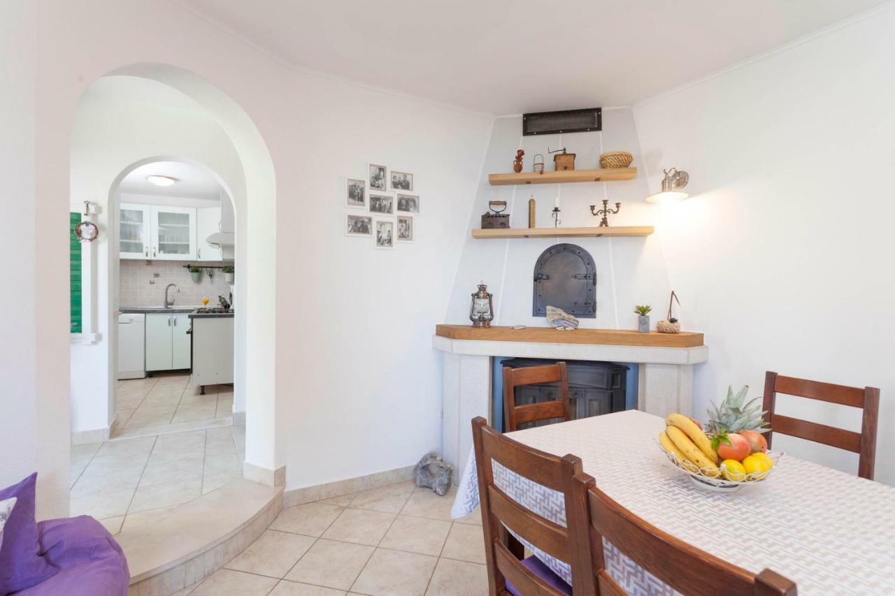Holiday Home Lavanda Grubisic Tučepi Εξωτερικό φωτογραφία
